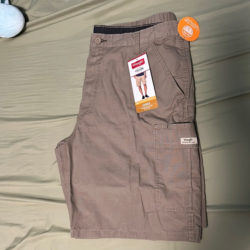 Wrangler Flex WaistbandCargo shorts - NEW